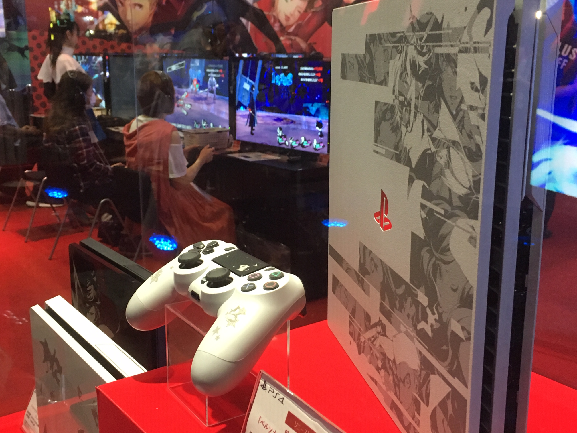 Illustration for article titled The Persona 5 PlayStation 4 Looks Beautiful